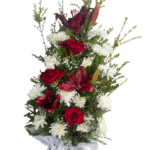 Arreglo Rosas rojas y lilium